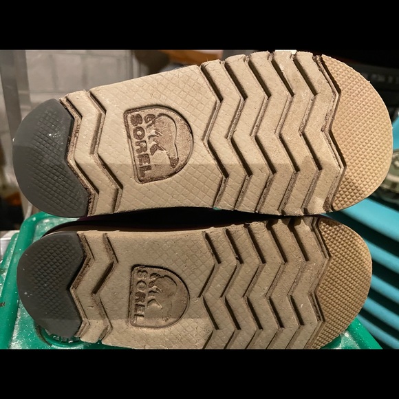 Sorel Girls boots. USA girls size 11 - Picture 7 of 7